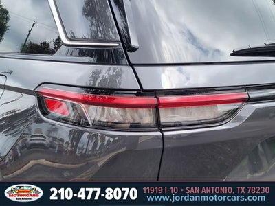 2025 Jeep Grand Cherokee Laredo X 4x2