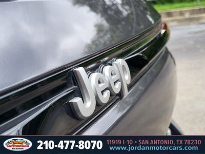 2025 Jeep Grand Cherokee Laredo X 4x2