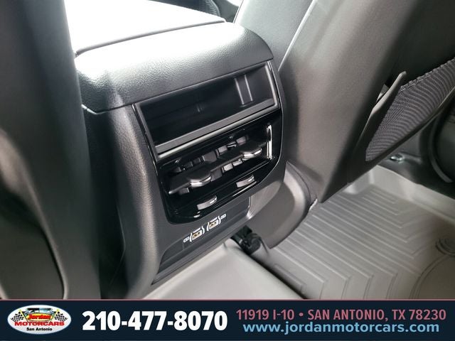 2025 Jeep Grand Cherokee Laredo X 4x2