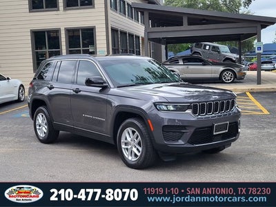 2025 Jeep Grand Cherokee Laredo X 4x2