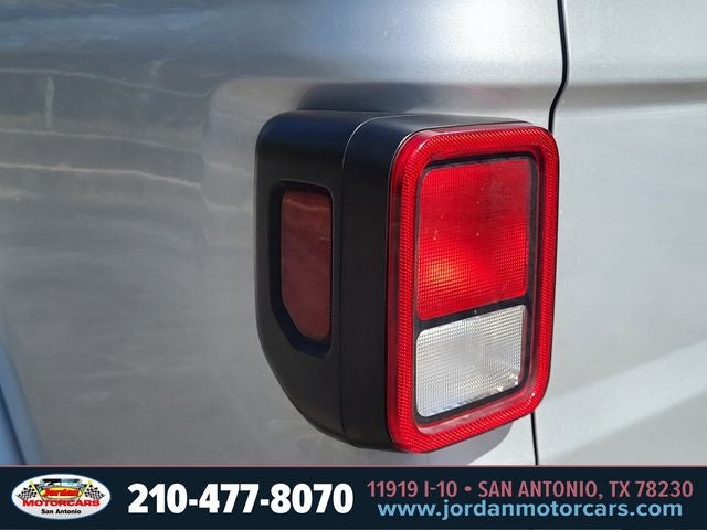 2022 Jeep Gladiator Mojave 4X4