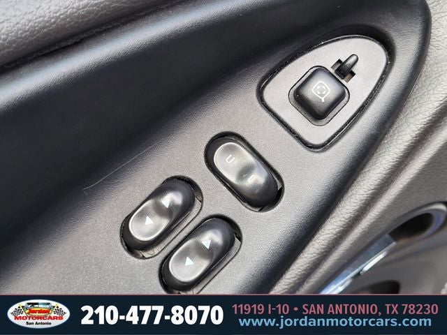 2003 Ford Mustang Mach 1 Premium