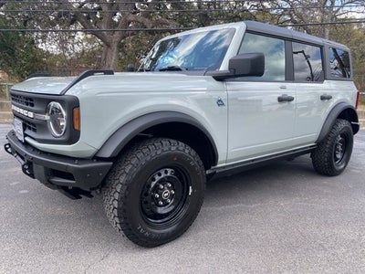 2022 Ford Bronco Black Diamond