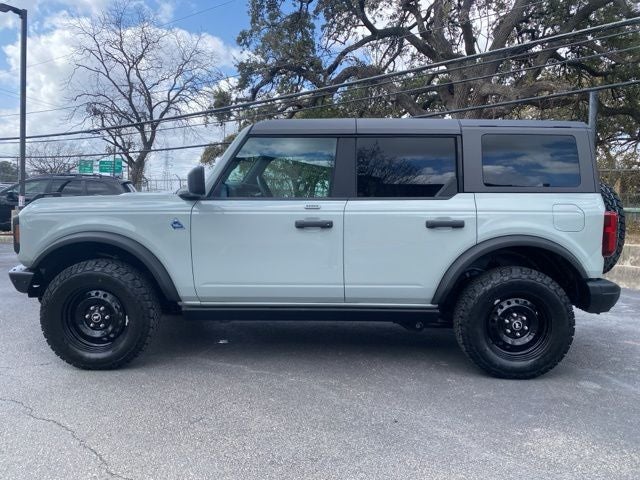 2022 Ford Bronco Black Diamond