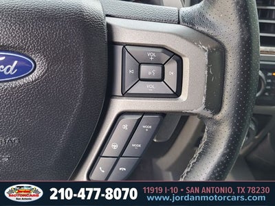 2017 Ford F-150 Raptor SUPERCREW 4X4 802A PKG