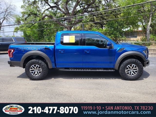 2017 Ford F-150 Raptor SUPERCREW 4X4 802A PKG