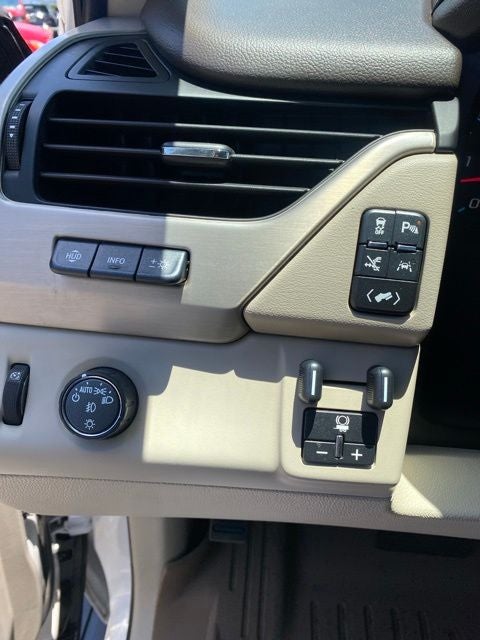 2019 GMC Yukon Denali Ultimate Package