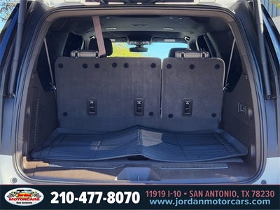 2022 Chevrolet Suburban Z71 Luxury Package