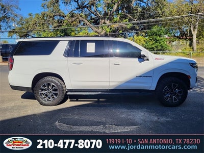 2022 Chevrolet Suburban Z71 Luxury Package