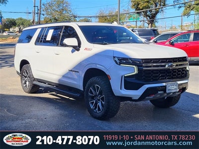 2022 Chevrolet Suburban Z71 Luxury Package