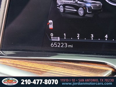 2023 Cadillac Escalade ESV Premium