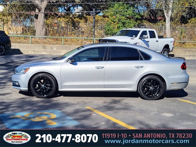 2018 Volkswagen Passat 2.0T SE w/Technology