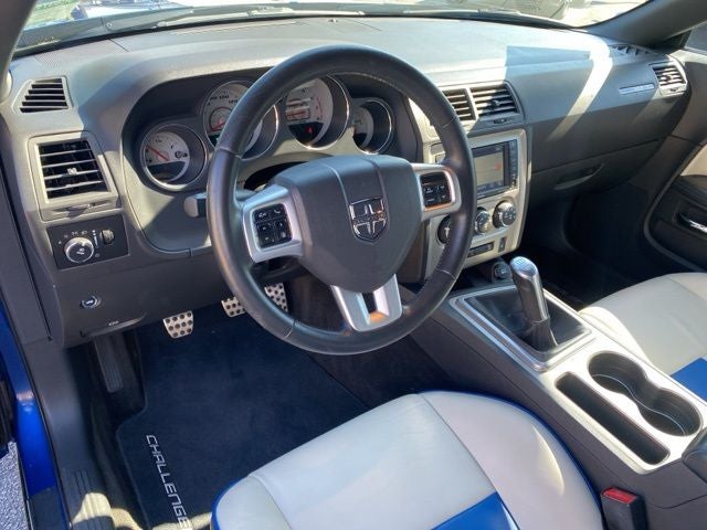 2011 Dodge Challenger SRT8 392 Edition Group