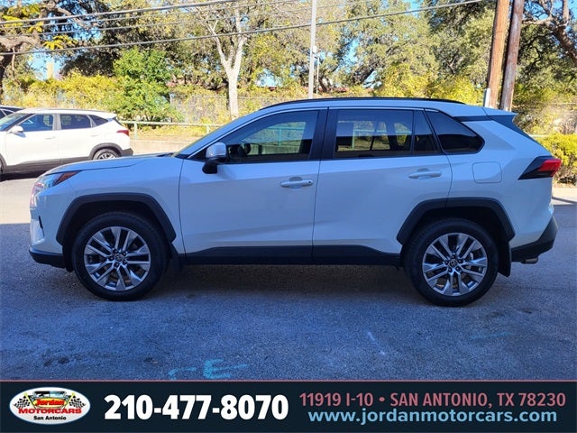 2022 Toyota RAV4 XLE Premium