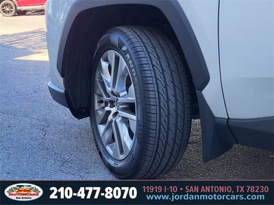 2022 Toyota RAV4 XLE Premium