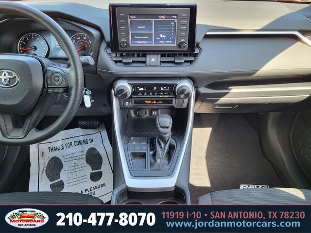 2019 Toyota RAV4 LE