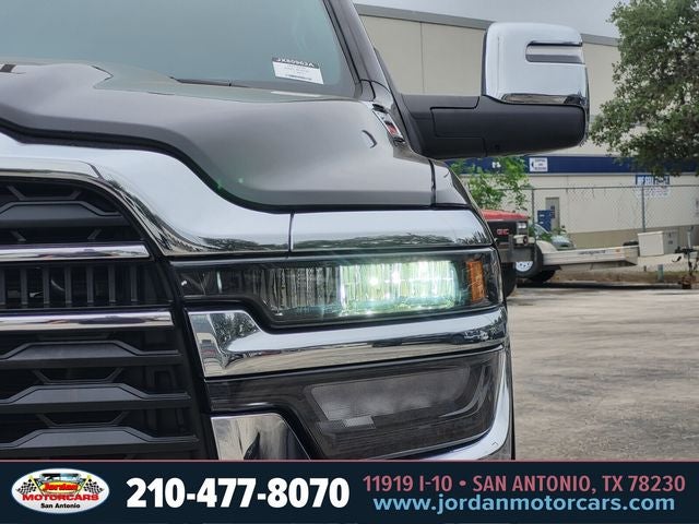 2025 RAM 2500 Tradesman CREWCAB 4x4 DIESEL