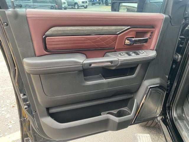 2025 RAM 2500 Limited Mega Cab 4x4