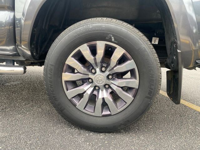 2021 Toyota Tacoma Limited V6