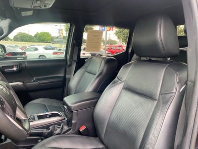 2021 Toyota Tacoma Limited V6