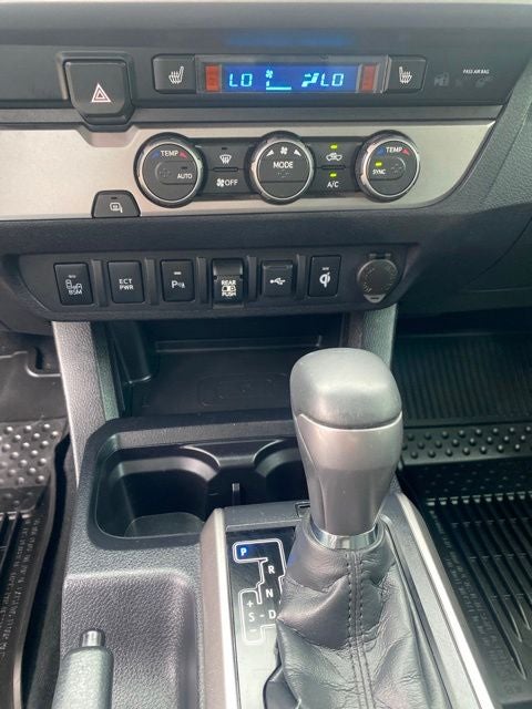 2021 Toyota Tacoma Limited V6