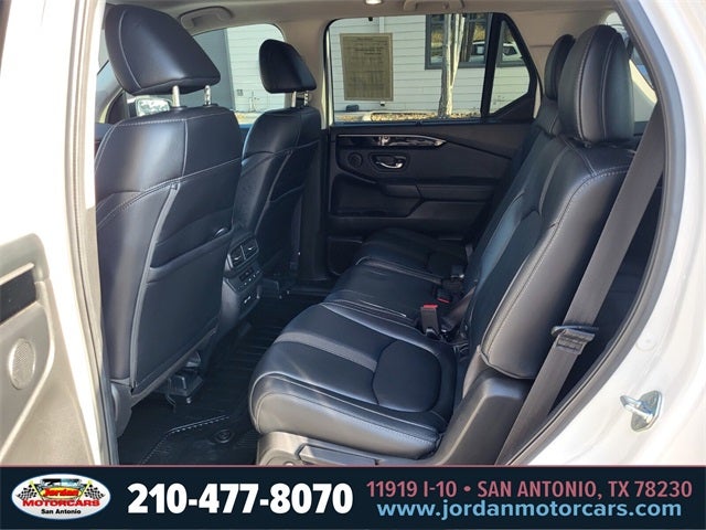 2023 Honda Pilot Touring