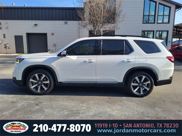 2023 Honda Pilot Touring