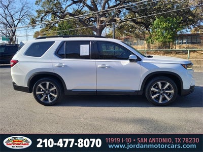 2023 Honda Pilot Touring