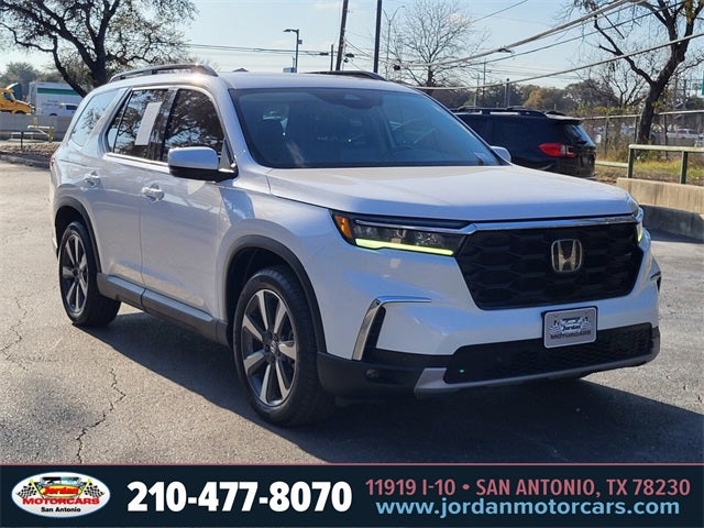 2023 Honda Pilot Touring