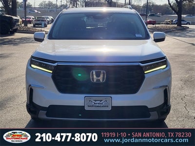 2023 Honda Pilot Touring