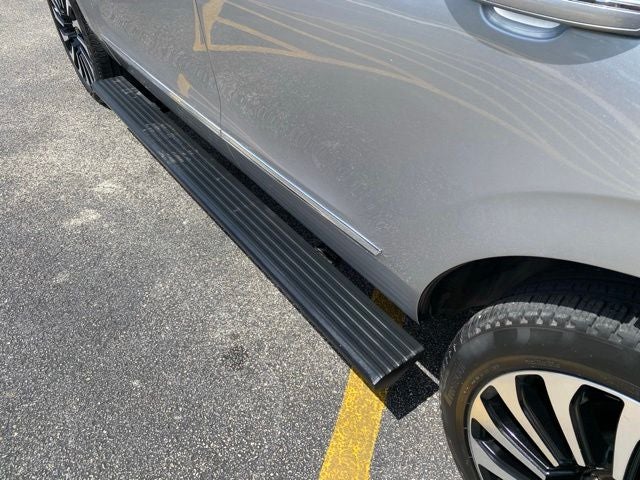 2023 Lincoln Navigator Black Label
