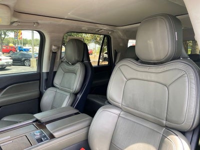 2023 Lincoln Navigator Black Label