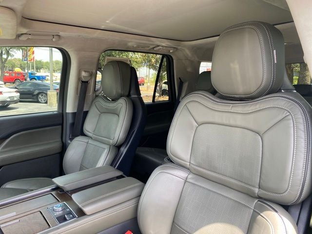 2023 Lincoln Navigator Black Label