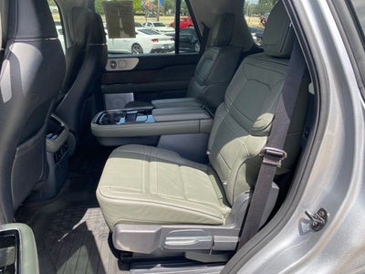 2023 Lincoln Navigator Black Label