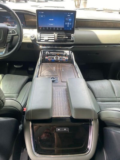 2023 Lincoln Navigator Black Label