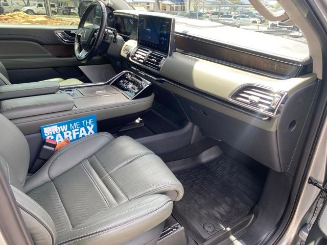 2023 Lincoln Navigator Black Label