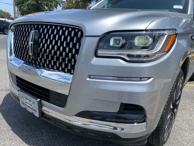 2023 Lincoln Navigator Black Label