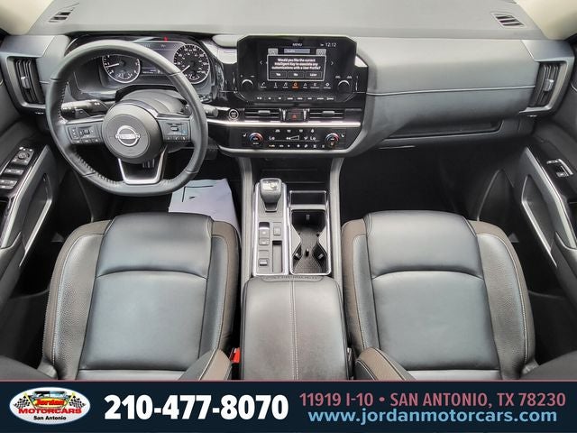 2023 Nissan Pathfinder SL