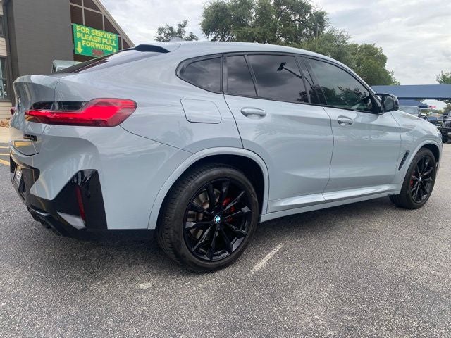 2022 BMW X4 M40i
