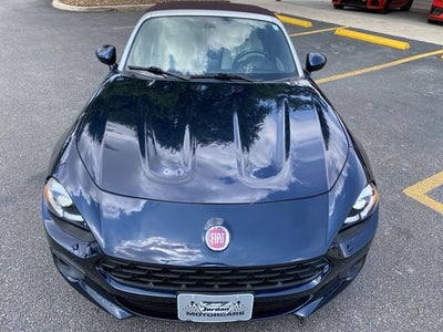 2018 FIAT 124 Spider Lusso Red Top Edition
