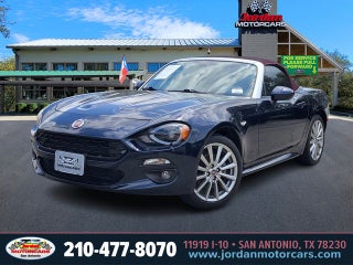 2018 FIAT 124 Spider Lusso Red Top Edition