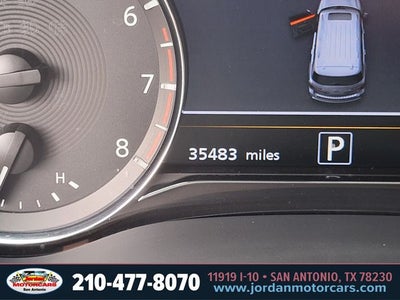 2022 INFINITI QX80 LUXE