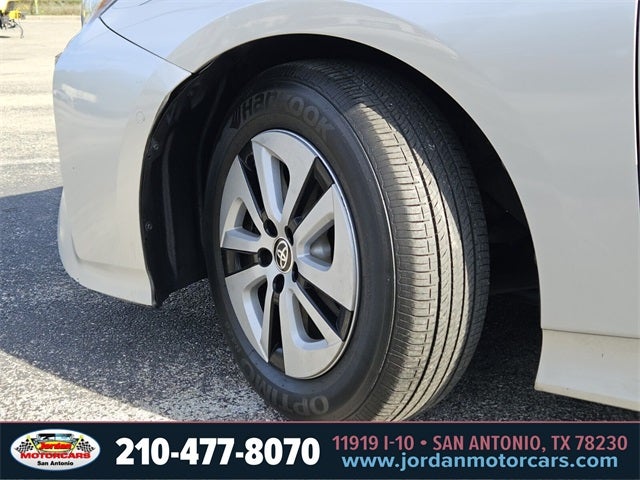 2018 Toyota Prius Three