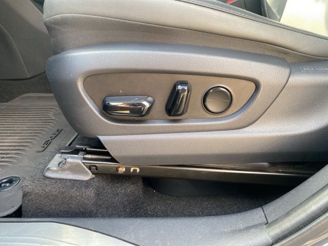 2024 Lexus RZ 450e Premium