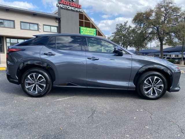 2024 Lexus RZ 450e Premium