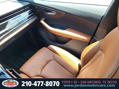 2025 Audi Q7 55 Prestige quattro
