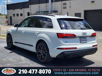 2025 Audi Q7 55 Prestige quattro