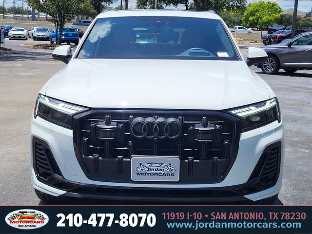 2025 Audi Q7 55 Prestige quattro