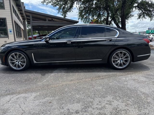 2020 BMW 7 Series 740i