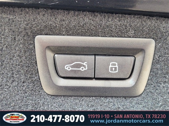 2023 BMW 8 Series 840i